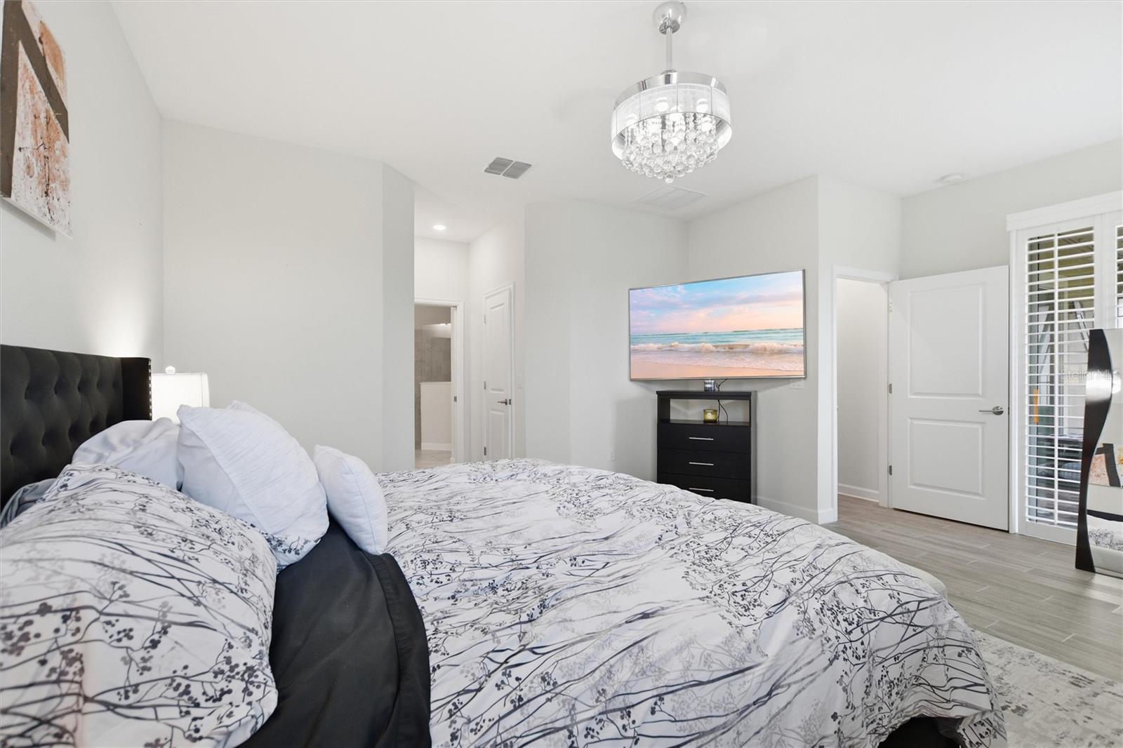 1077 Downswing Pl Property Photo 15