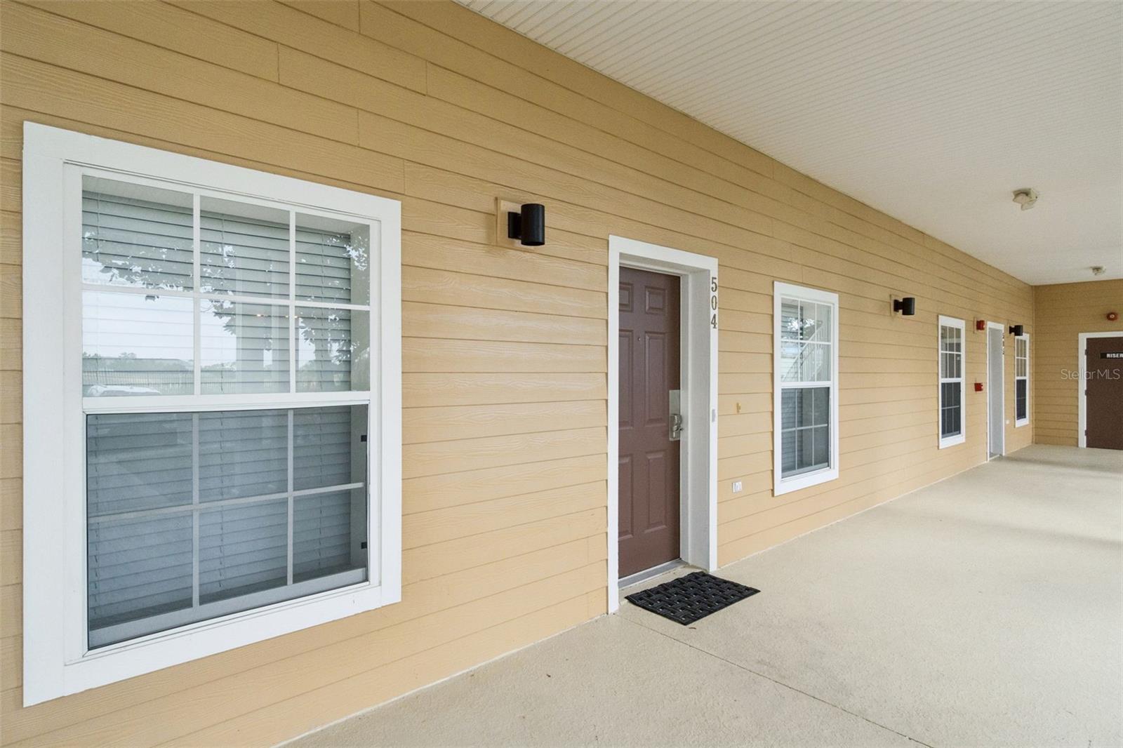 504 Rum Run Property Photo 3