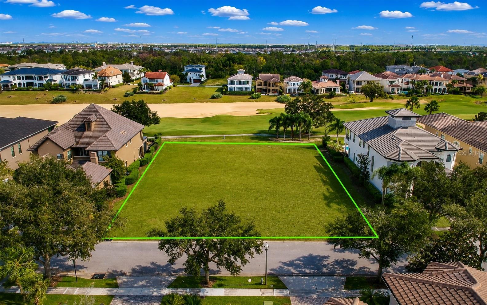 365 Muirfield Loop Property Photo 1