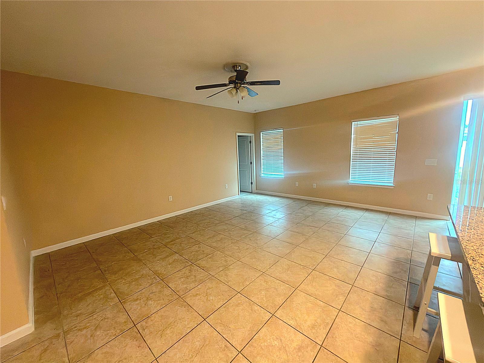 5583 Toulouse Ln Property Photo 6