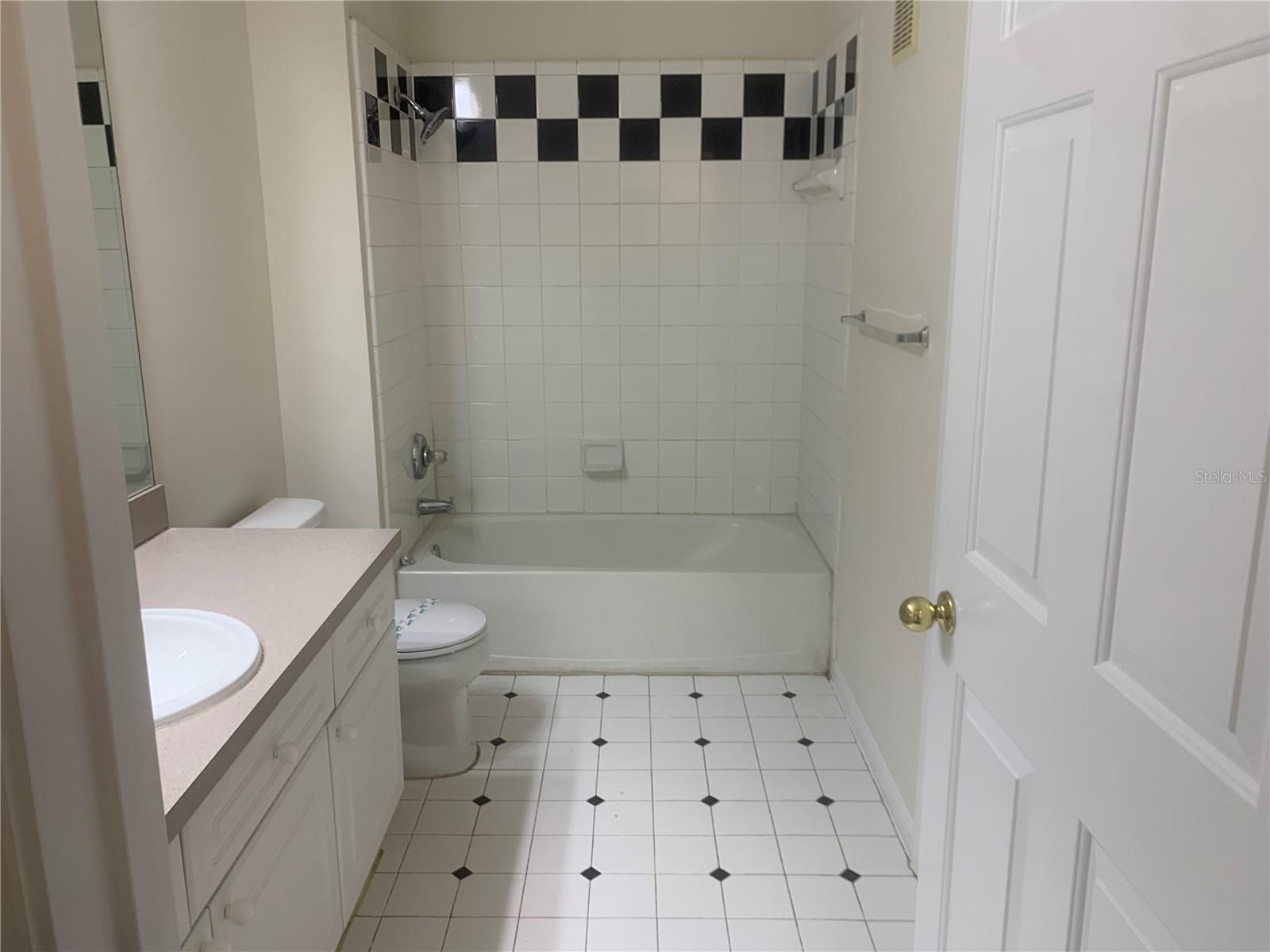 573 Water St #573 Property Photo 16