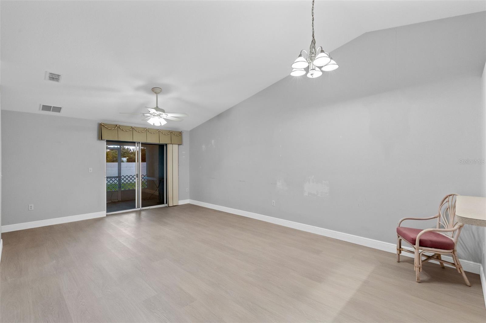 3365 Celena Cir Property Photo 3