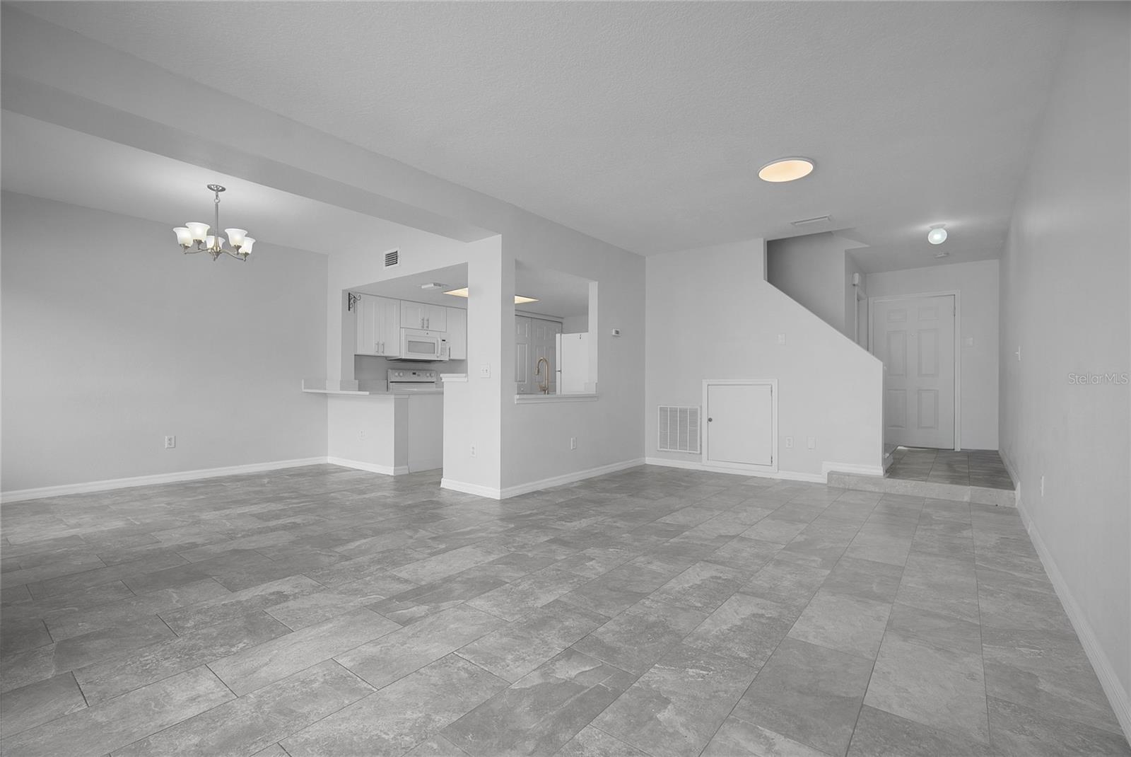 125 Australian Way Property Photo 11