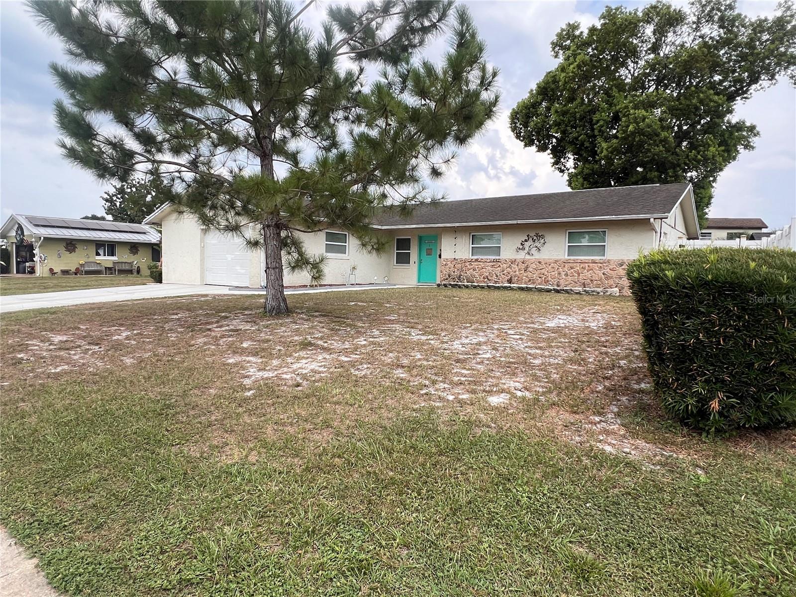 10626 Bresslyn Blvd Property Photo 1