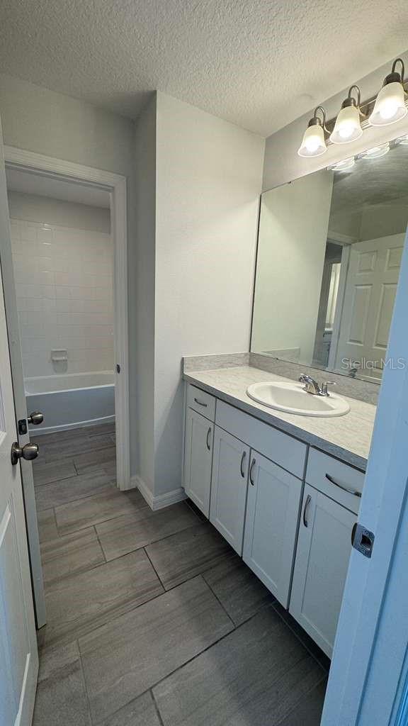 1298 Wispy Cypress Dr Property Photo 23
