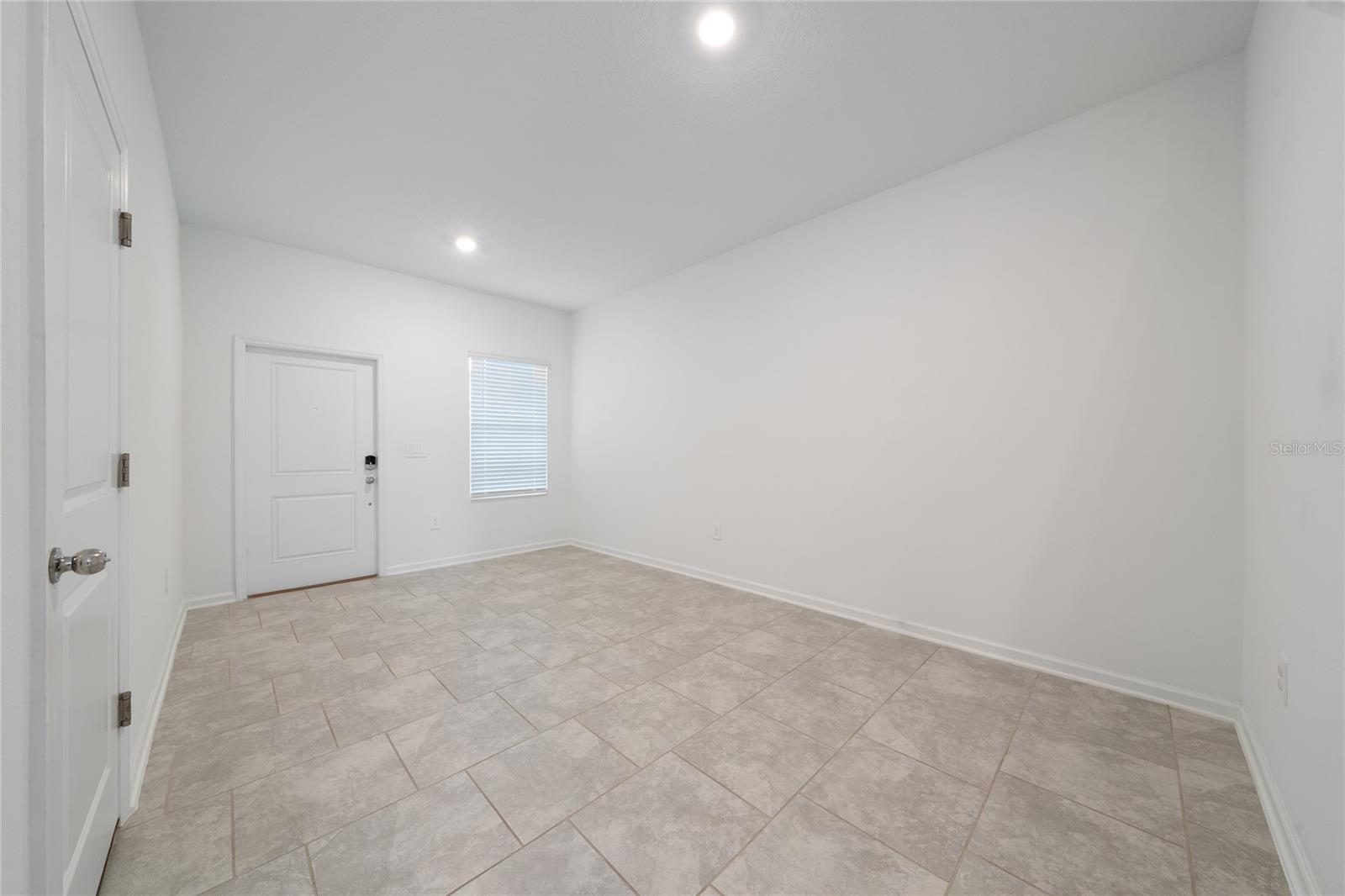 3319 Laurent Loop #3319 Property Photo 13