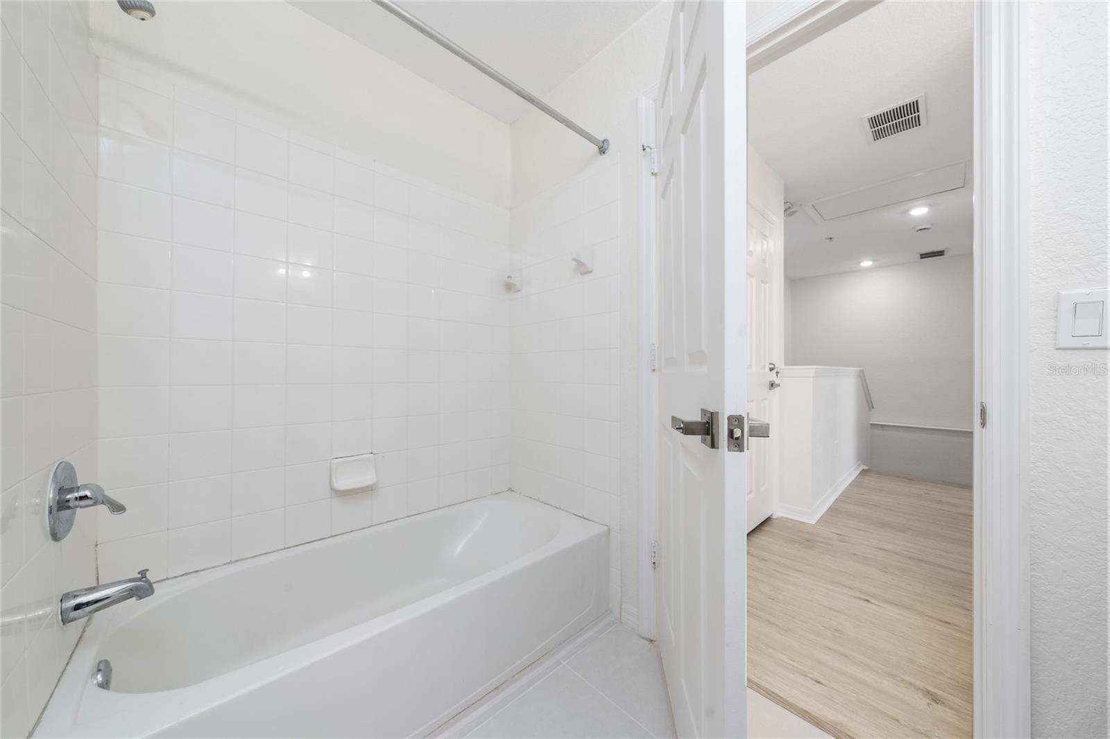 2611 Gala Rd N #106 Property Photo 27
