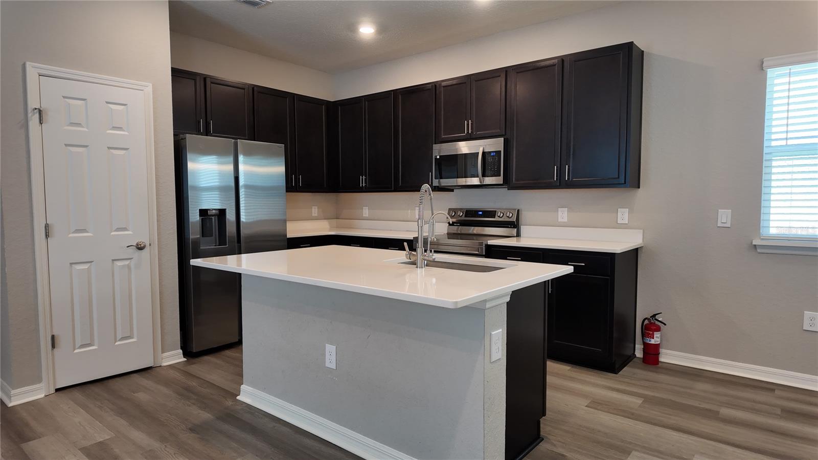 445 Silverbell Trl Property Photo 15