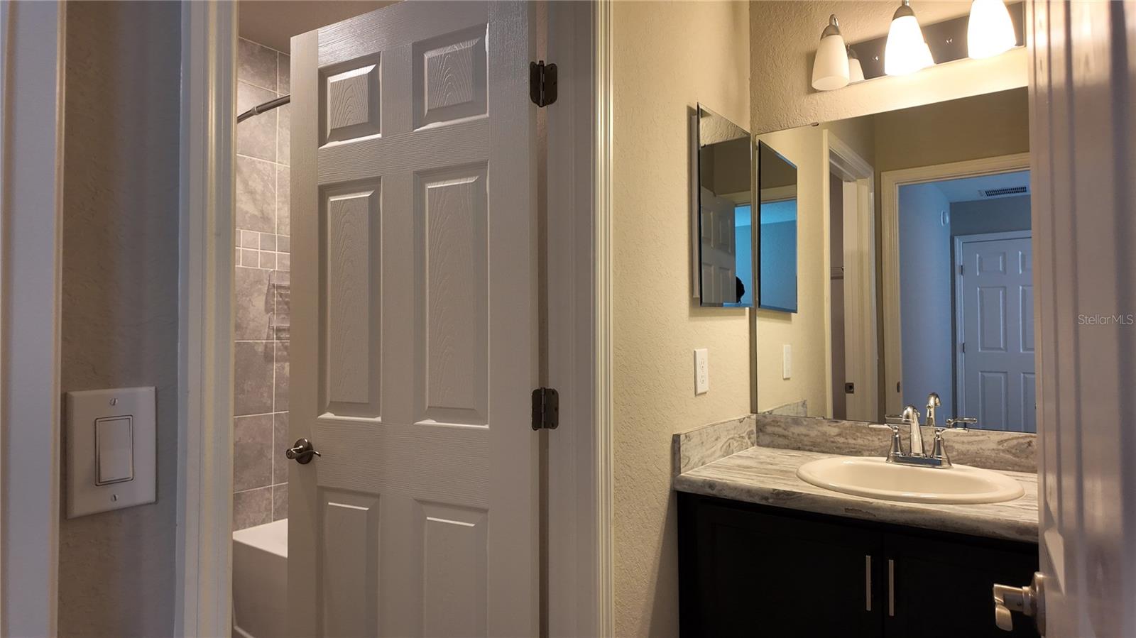 445 Silverbell Trl Property Photo 31