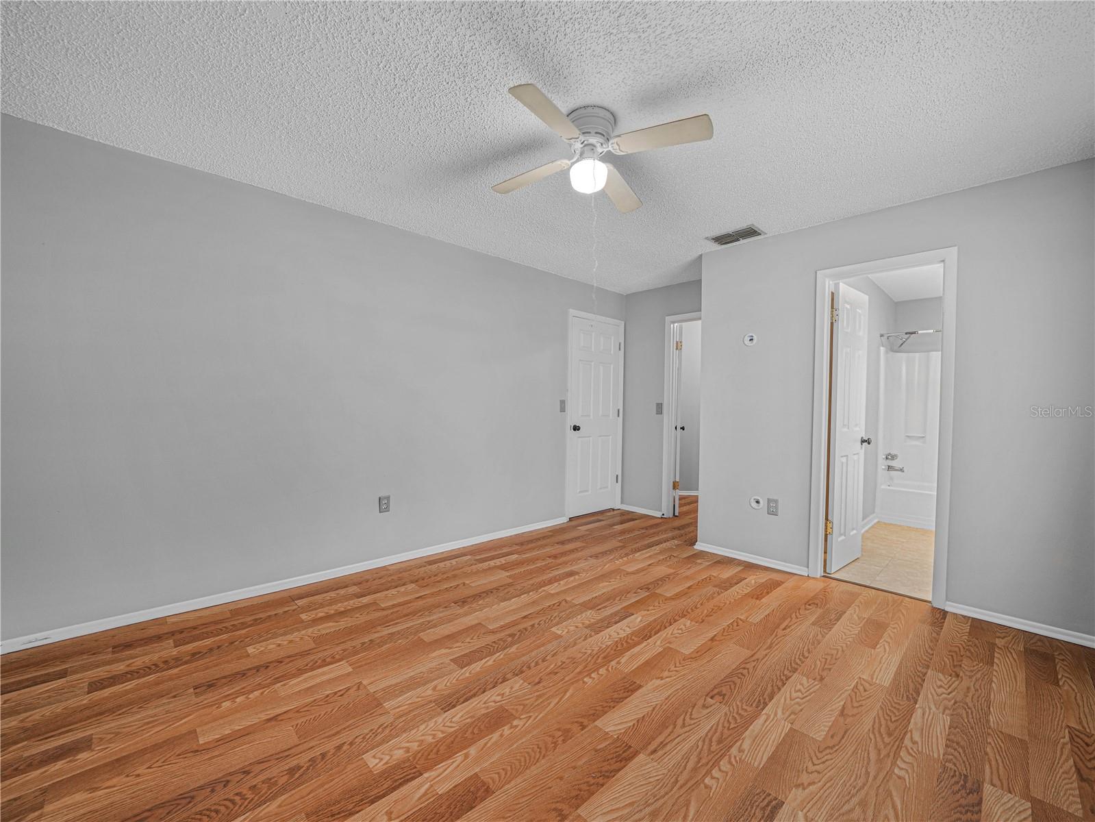 1665 Sailpoint Dr Property Photo 13