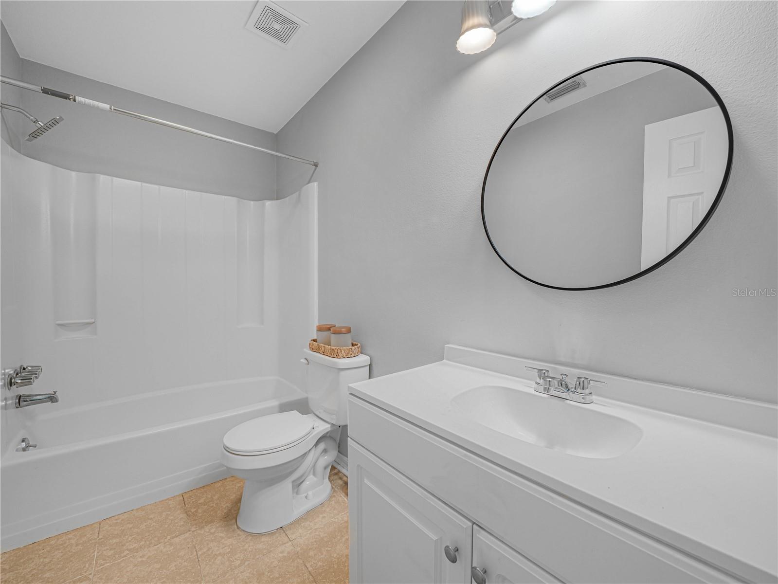 1665 Sailpoint Dr Property Photo 14