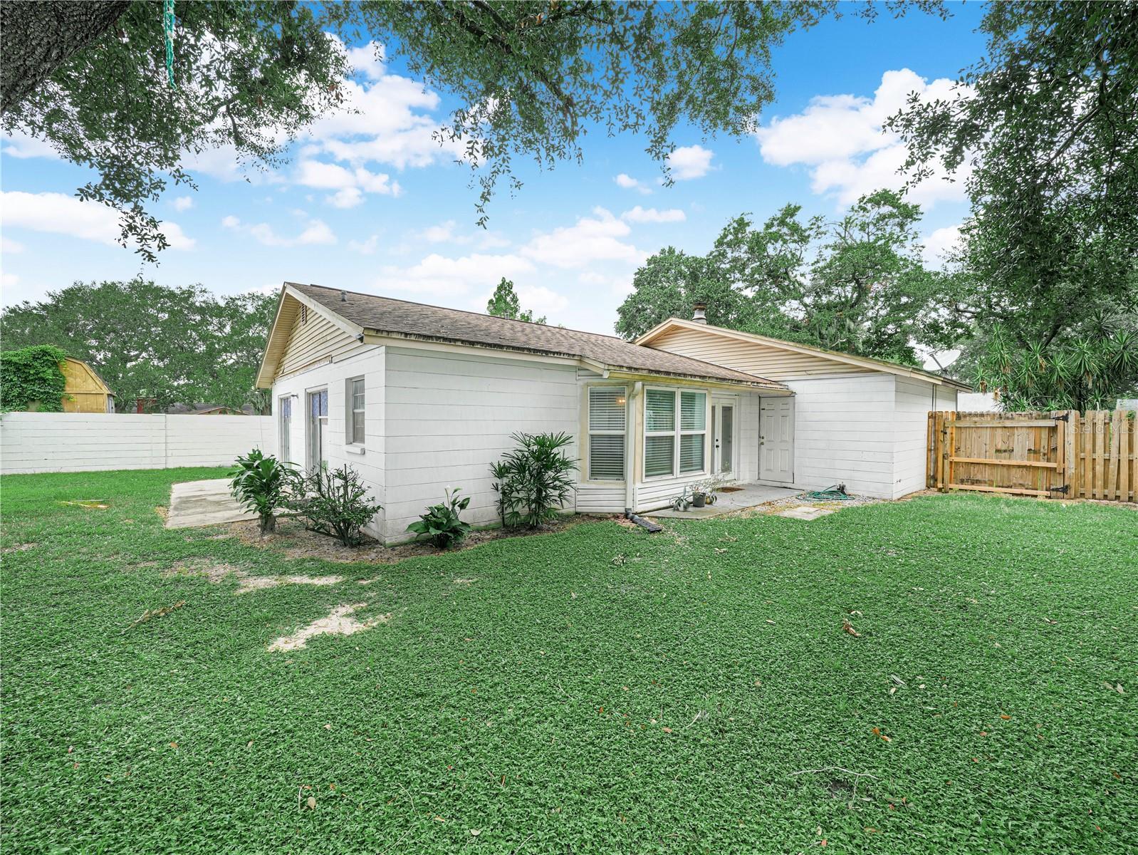 1665 Sailpoint Dr Property Photo 31