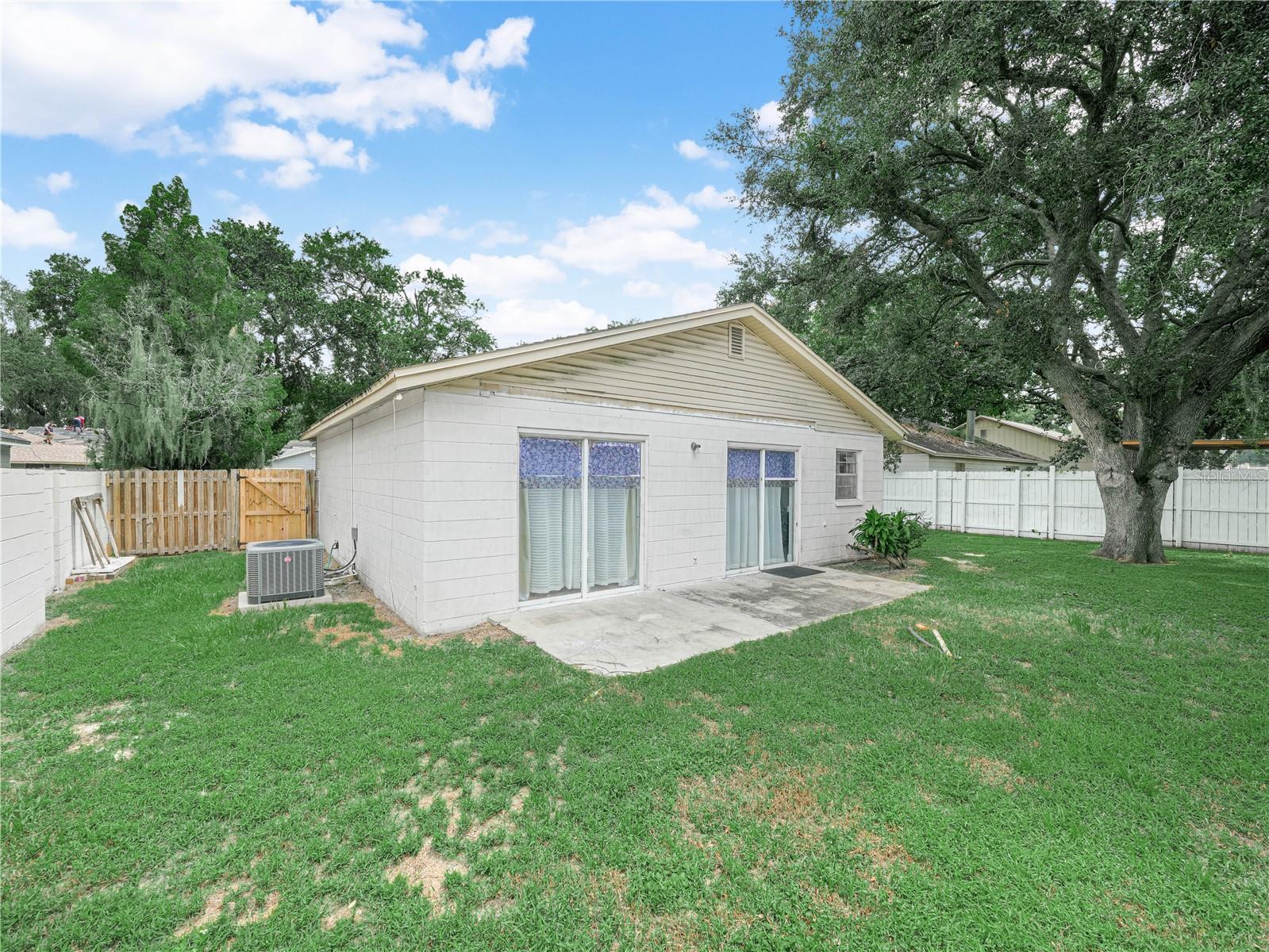 1665 Sailpoint Dr Property Photo 32