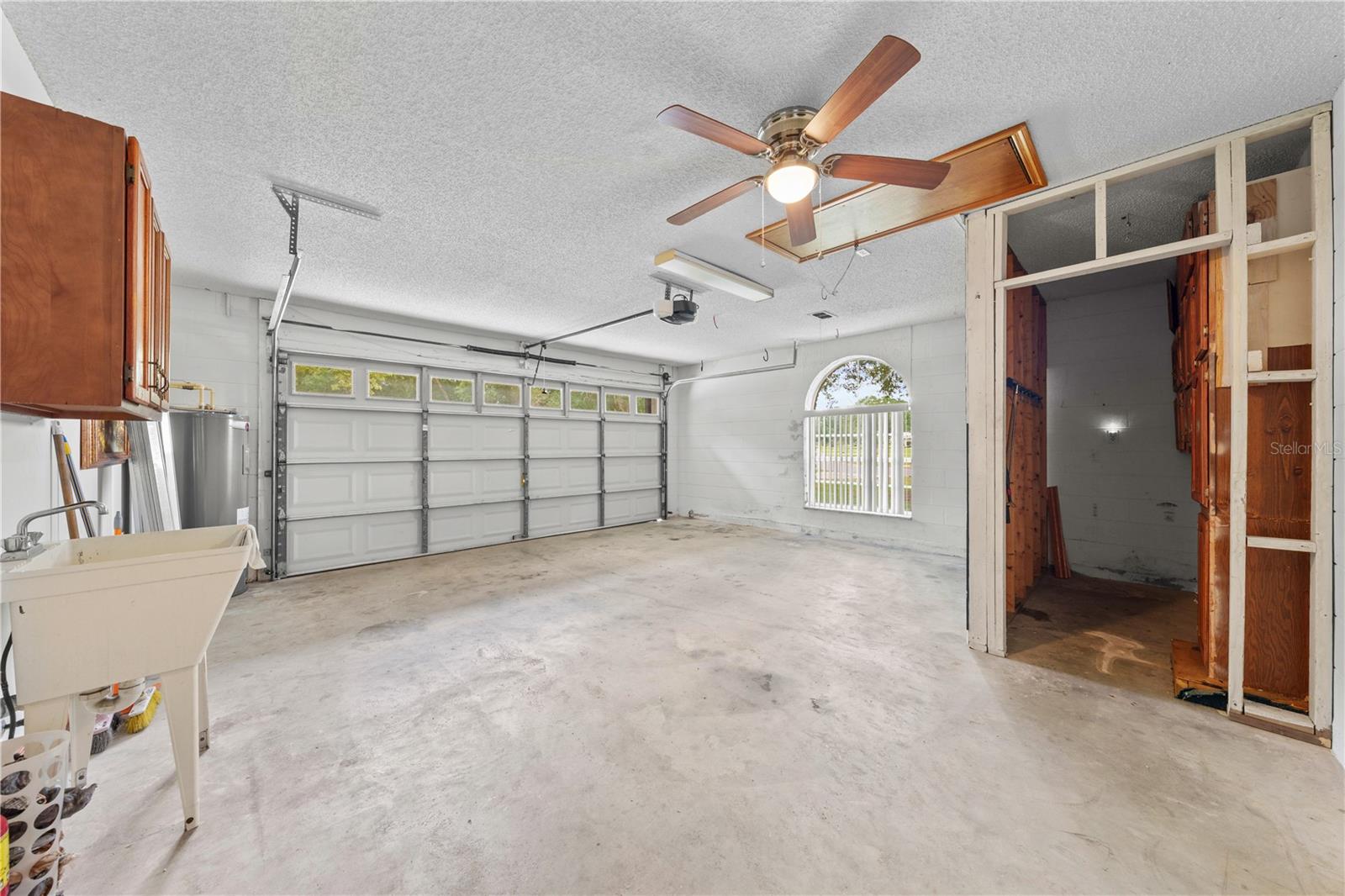 2810 Windsong Ln Property Photo 42