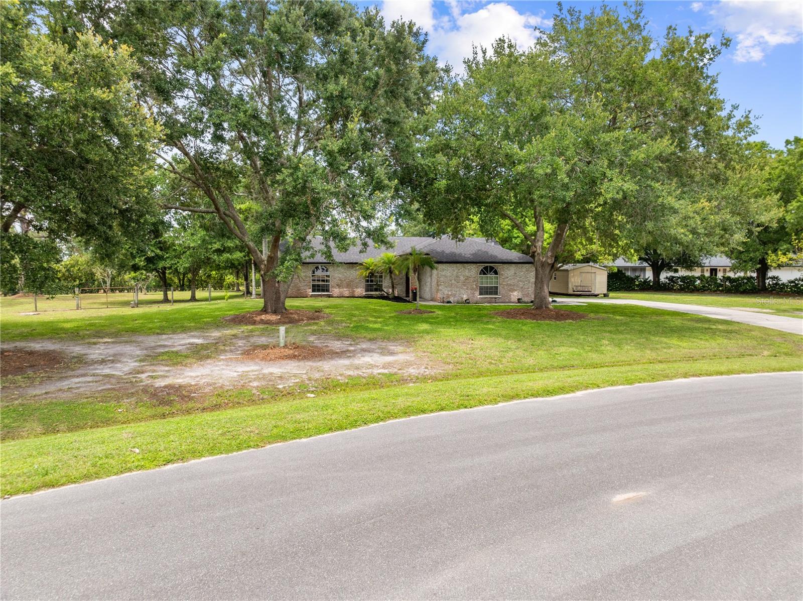 2810 Windsong Ln Property Photo 53