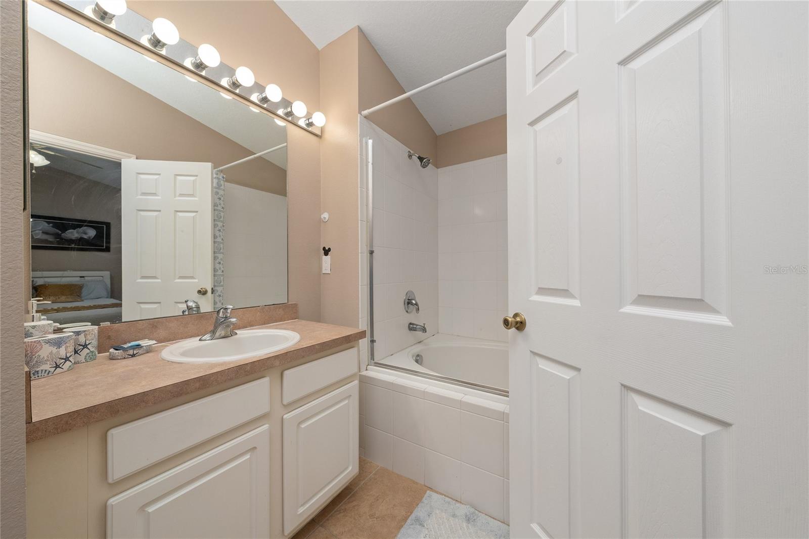 12744 Langstaff Dr Property Photo 23