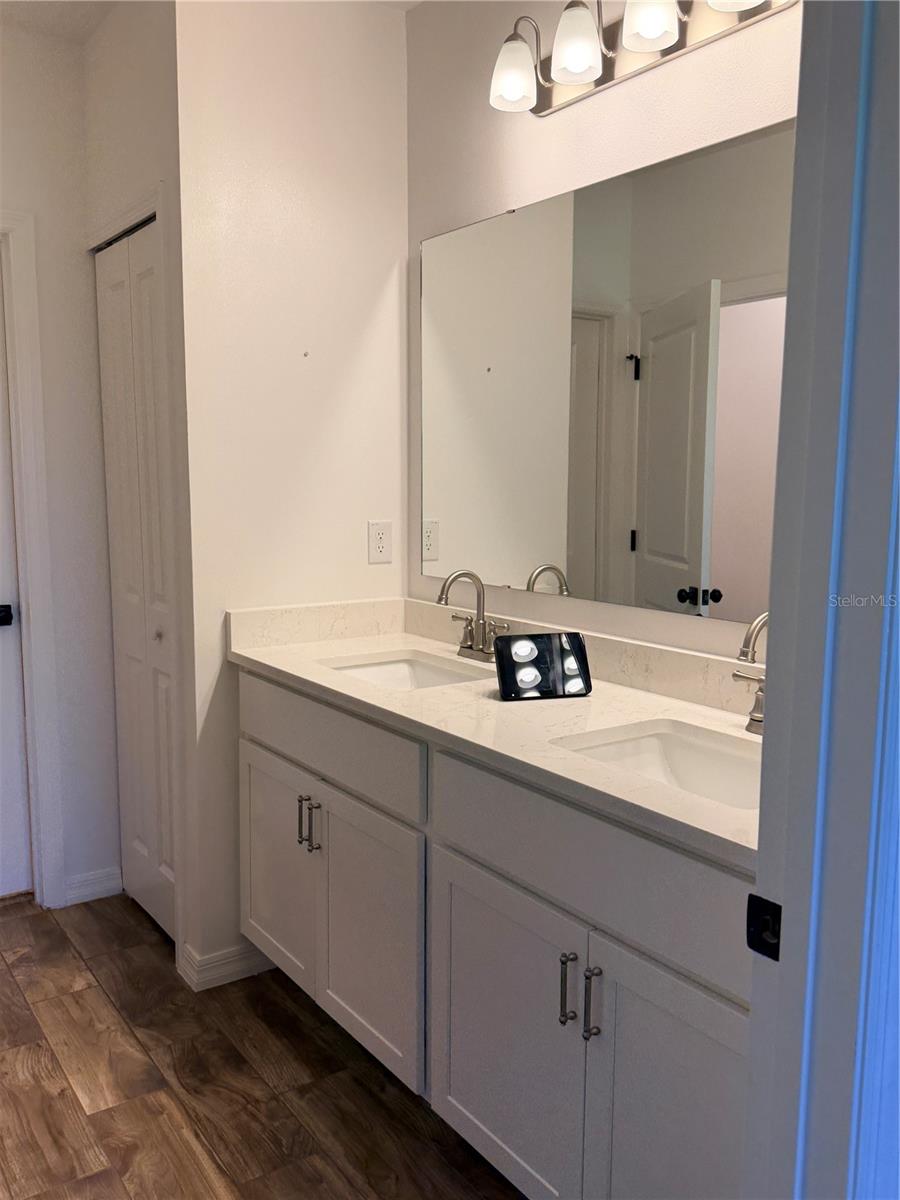 S5154692 Property Photo 15