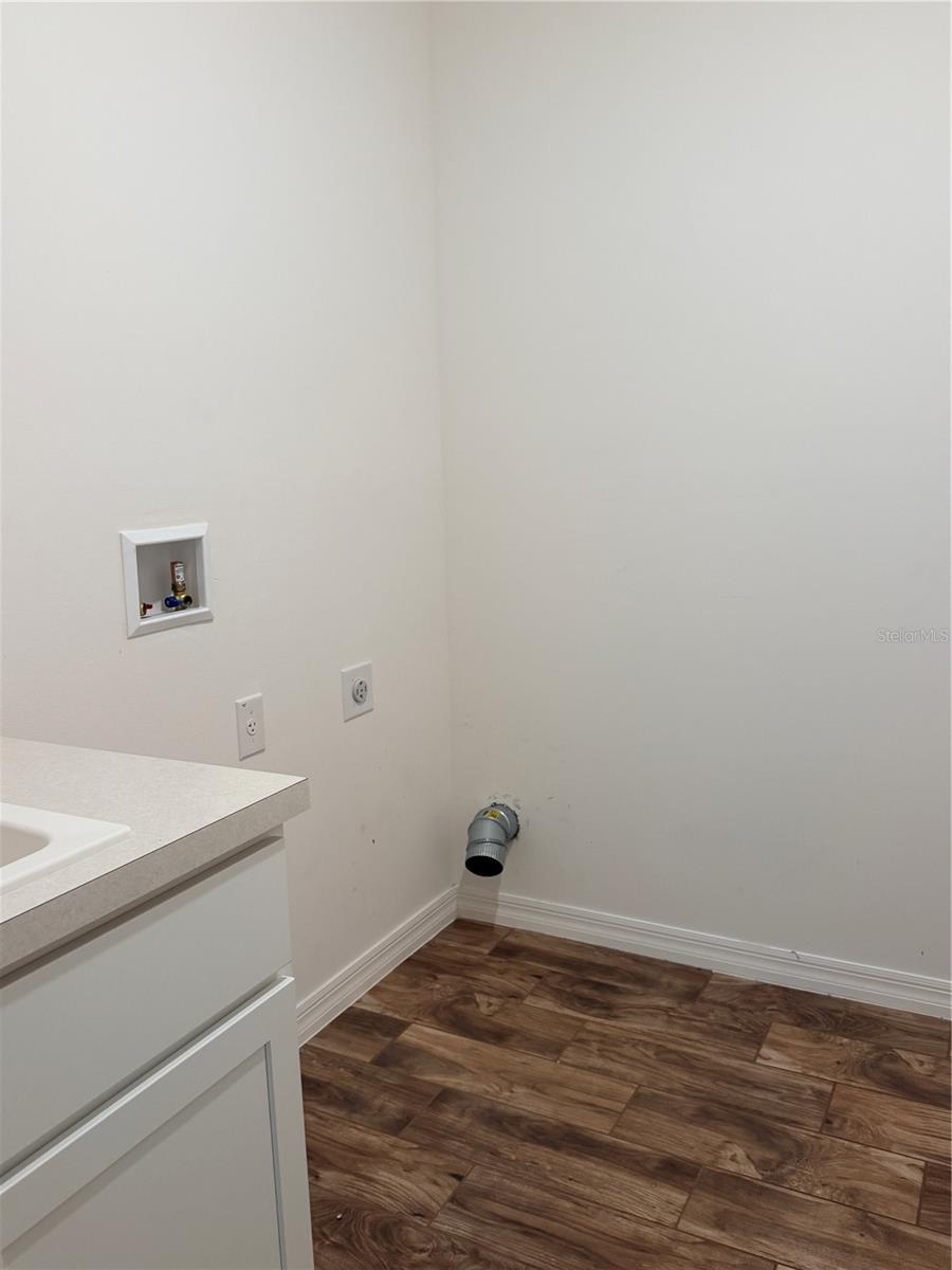 S5154692 Property Photo 18