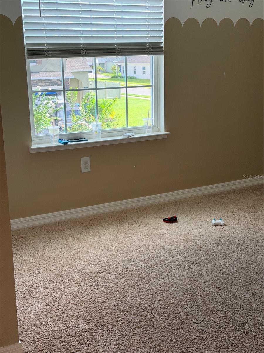 S5154692 Property Photo 35