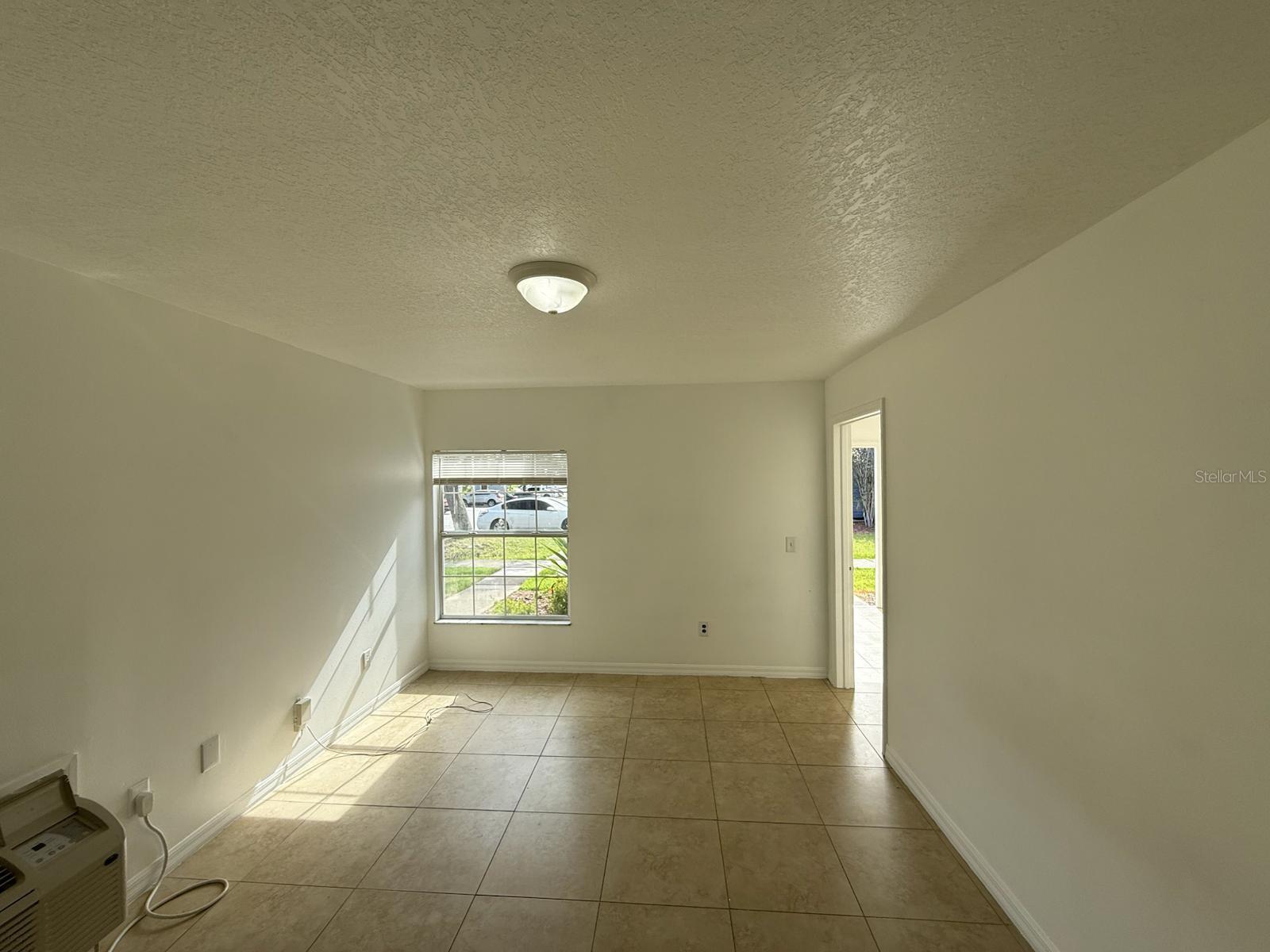 316 Mango Dr #b Property Photo 5