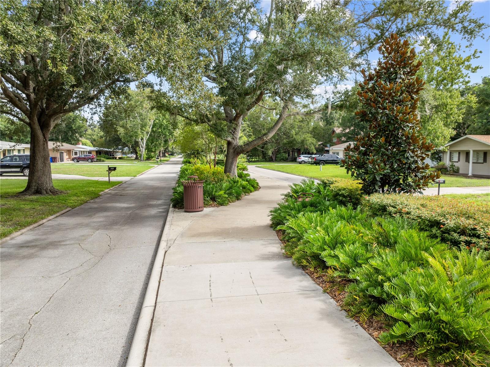 325 Florida Ave Property Photo 13