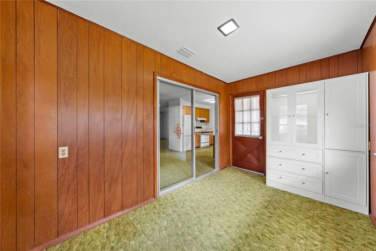 325 Florida Ave Property Photo 47