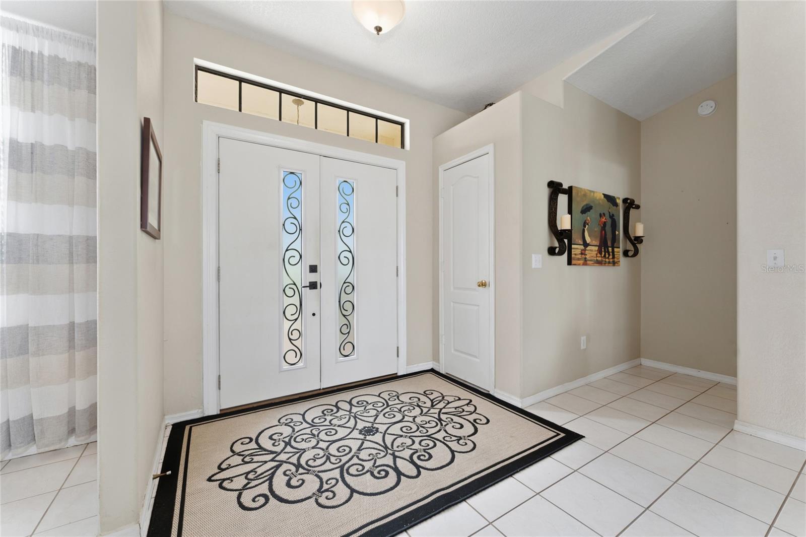 2803 Middleton Cir Property Photo 4