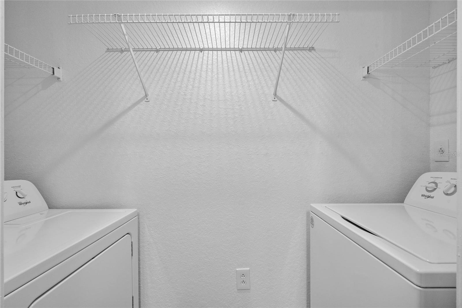 911 N Orange Ave #309 Property Photo 18