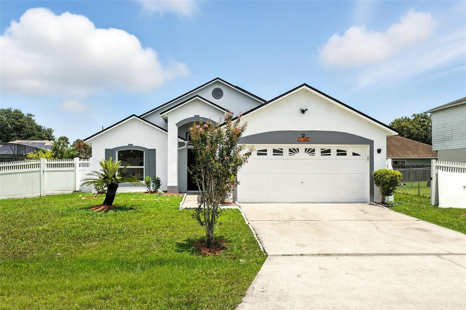 460 Martigues Dr Property Photo