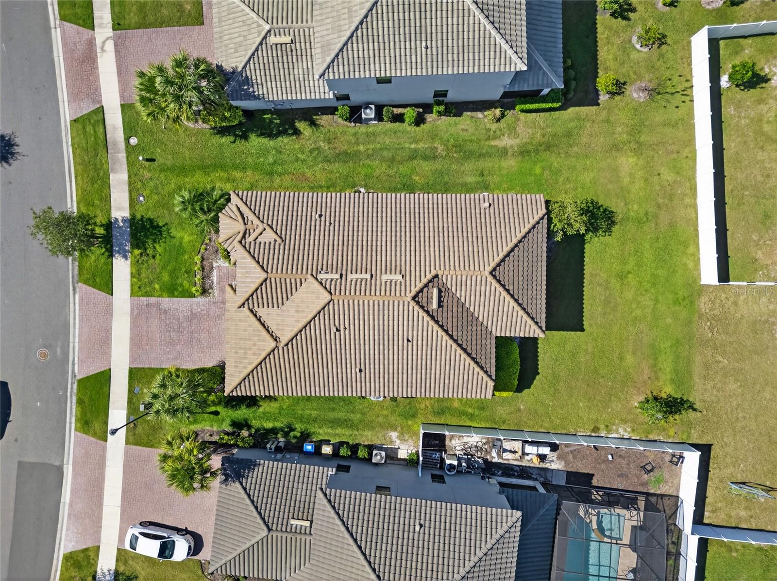 1910 Goblet Cove St Property Photo 35