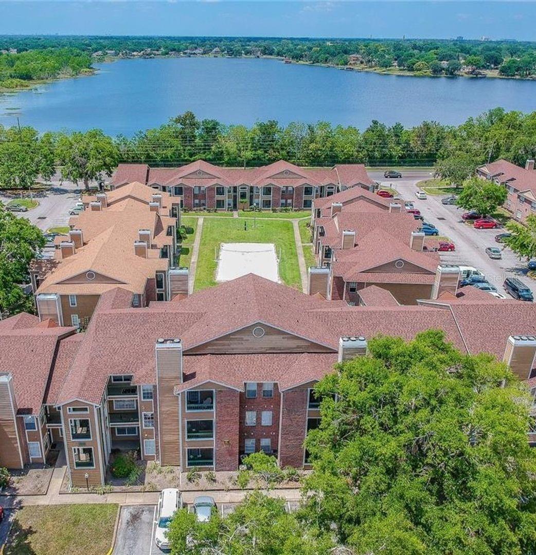 4200 Thornbriar Ln #e-306 Property Photo 17