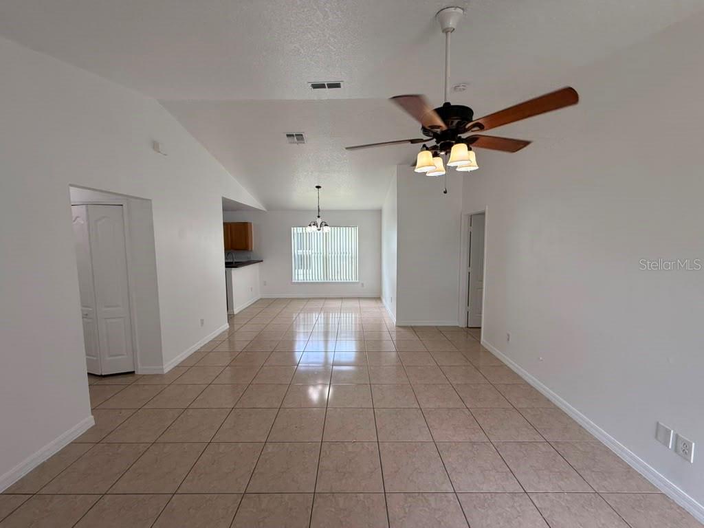 108 Sundown Ct Property Photo 6