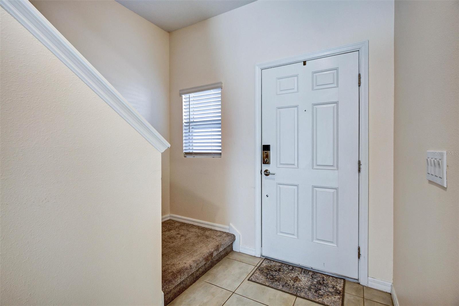 1414 Anchor Bend Way Property Photo 4