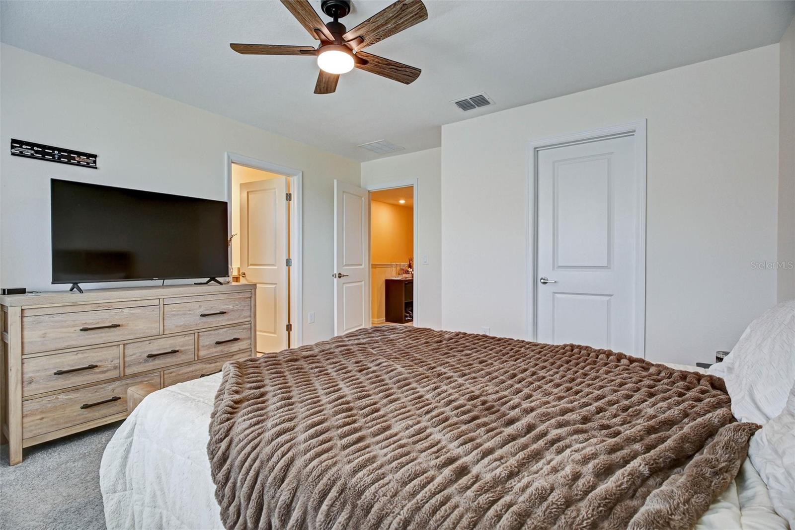 1414 Anchor Bend Way Property Photo 23