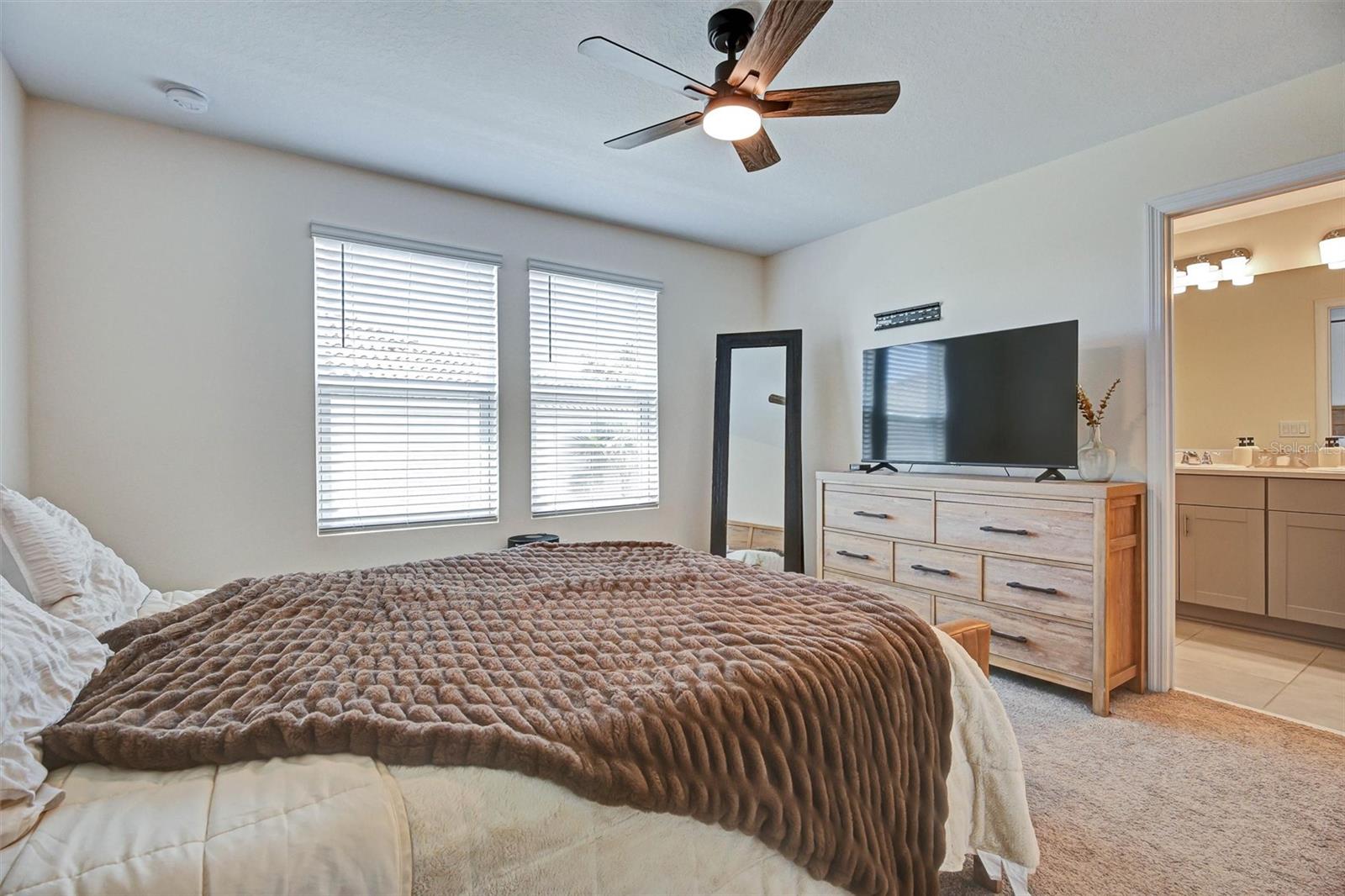 1414 Anchor Bend Way Property Photo 24