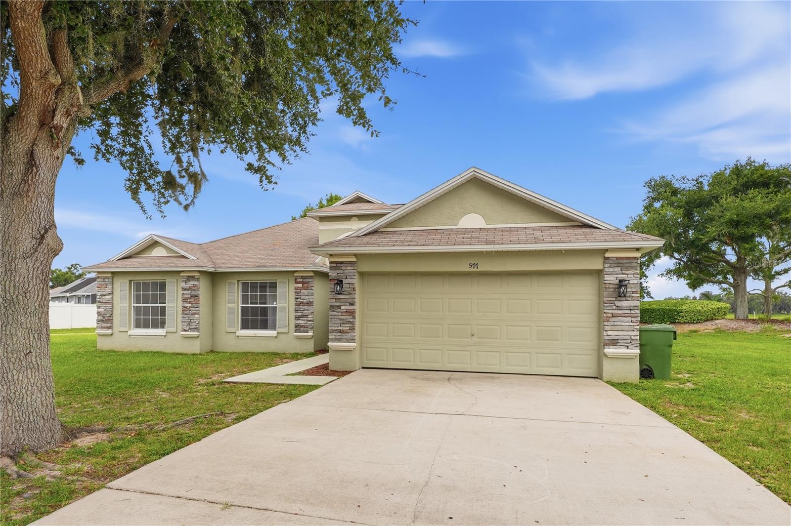 577 TERRANOVA CIR Property Photo 1