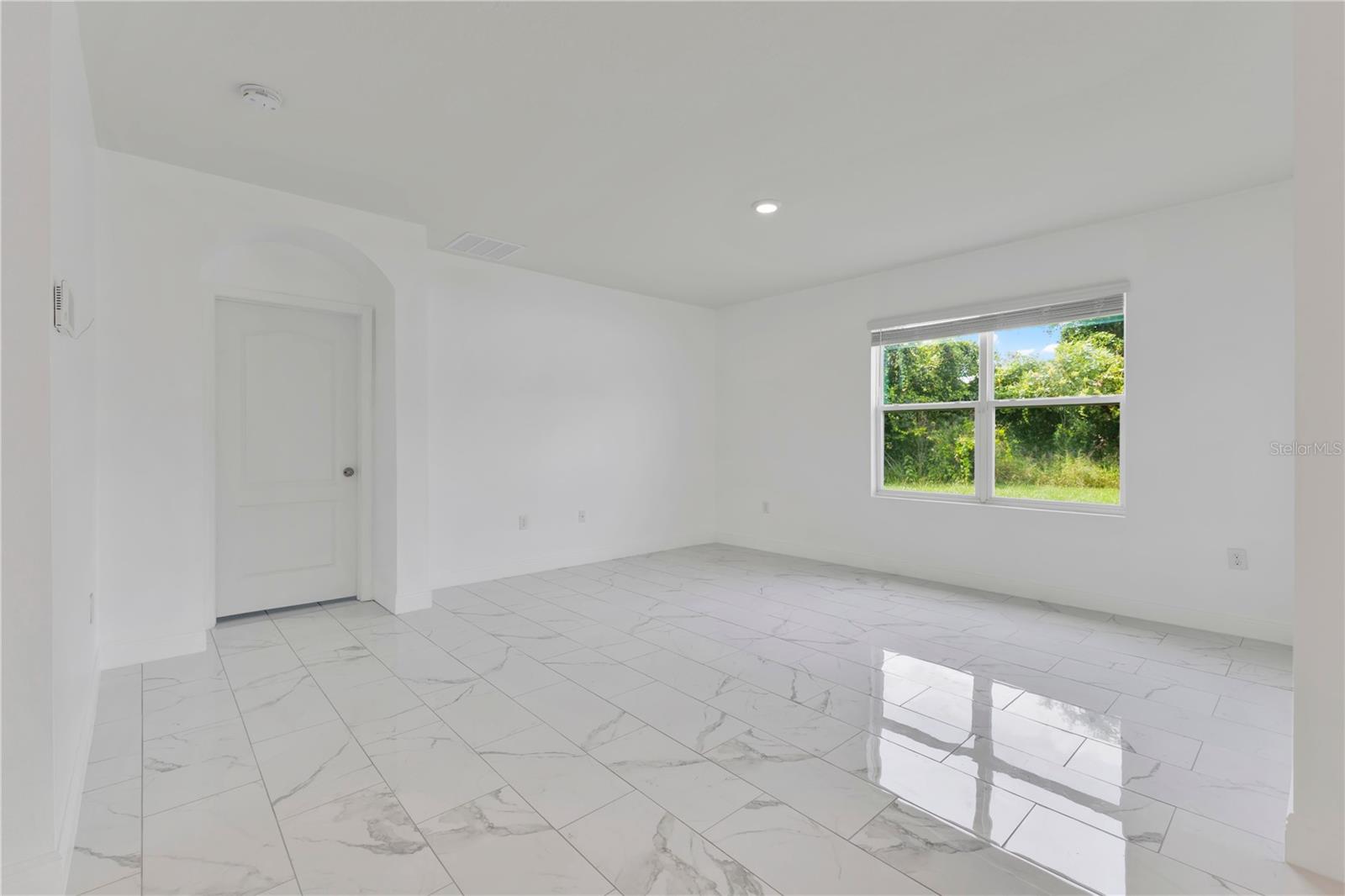 9 Flatfish Dr Property Photo 7