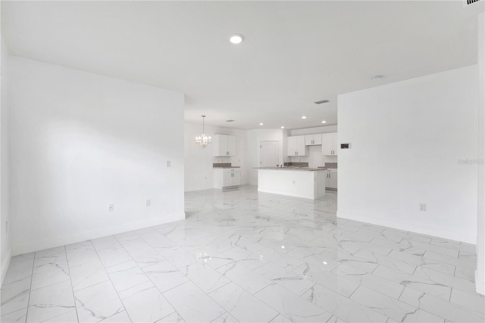9 Flatfish Dr Property Photo 8