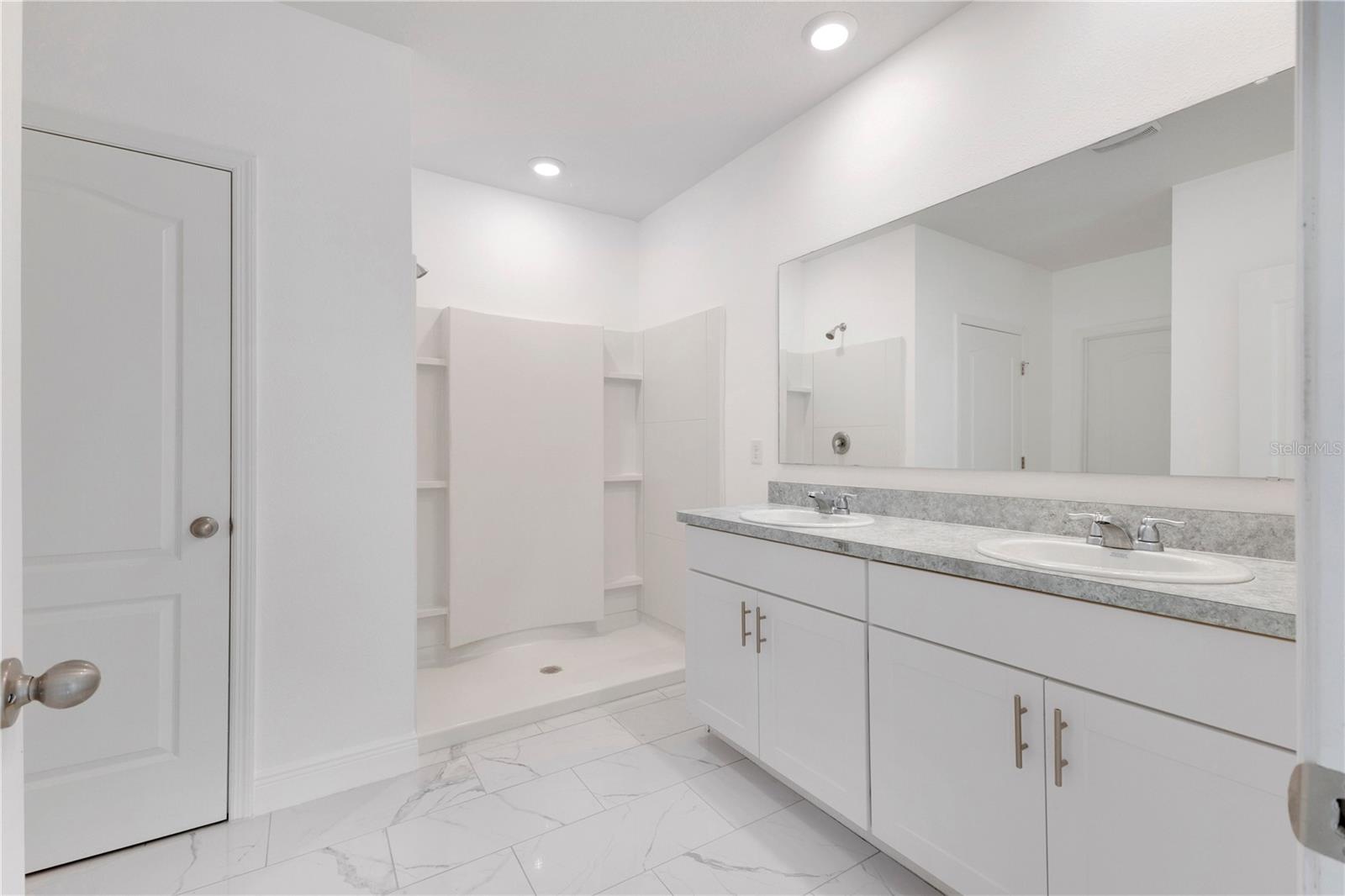 9 Flatfish Dr Property Photo 11