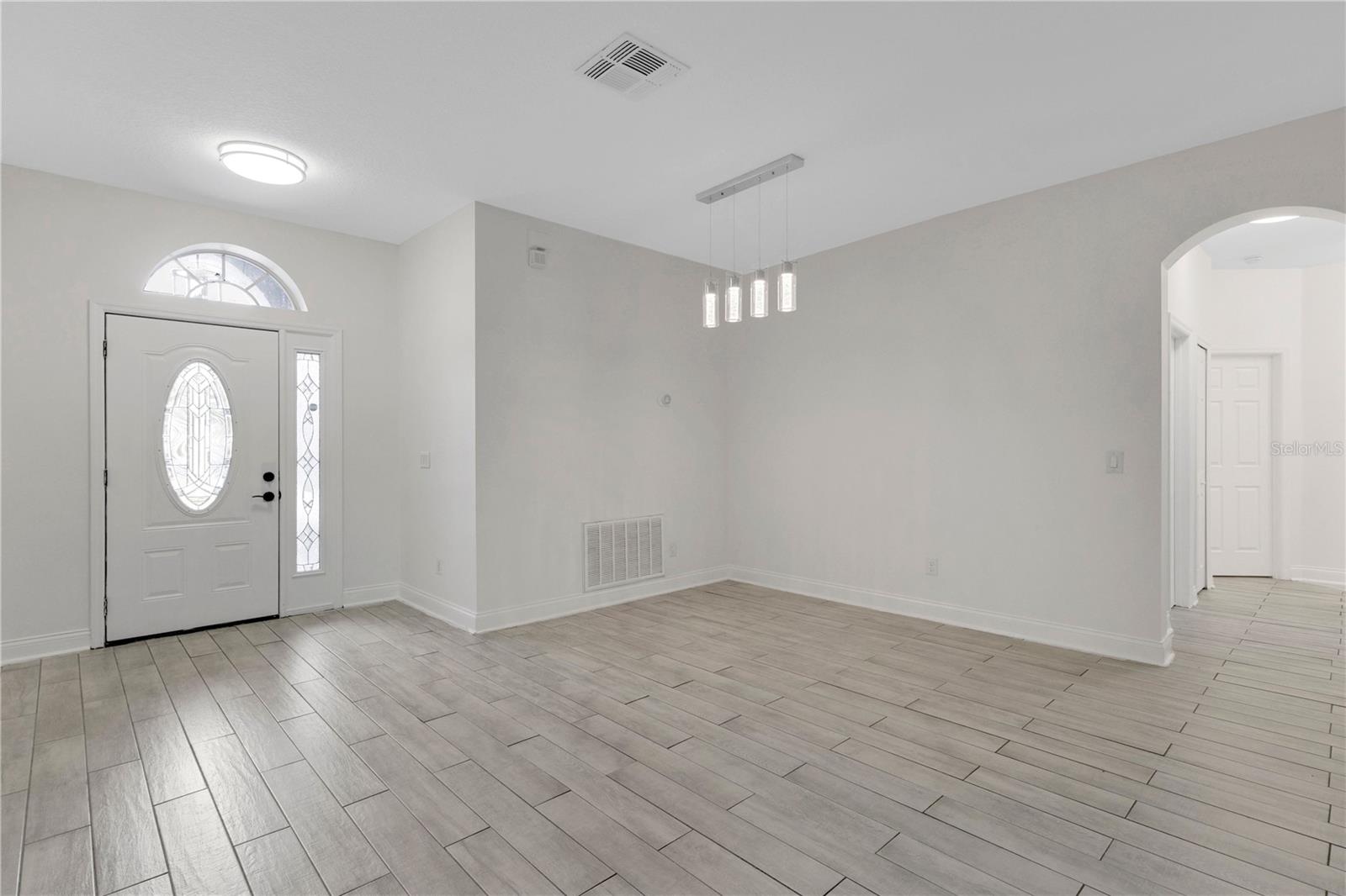 3703 Moon Dancer Pl Property Photo 3