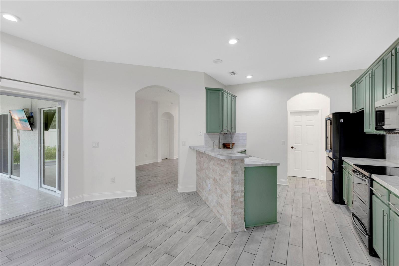 3703 Moon Dancer Pl Property Photo 5