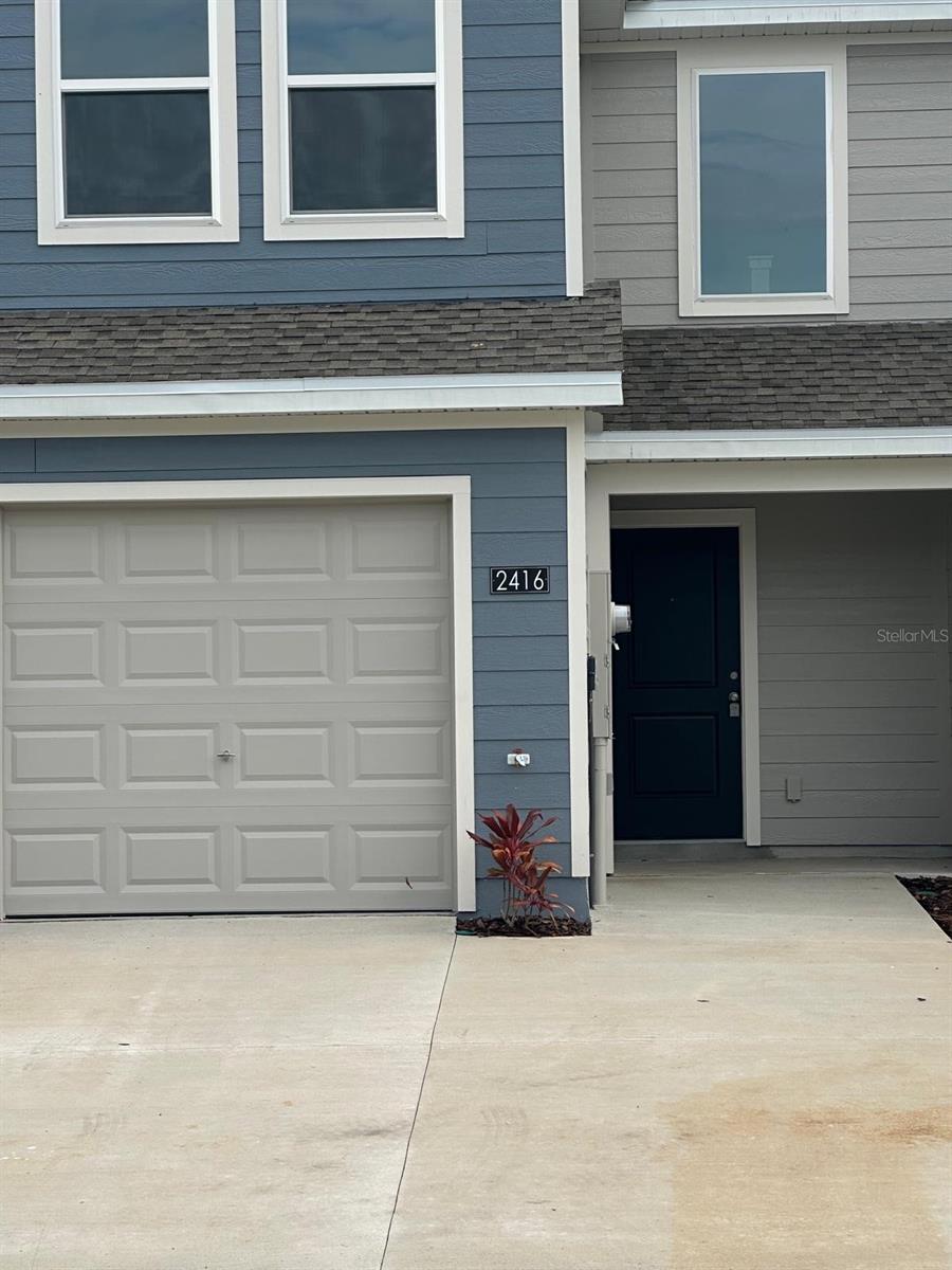 2416 Bevel Ln Property Photo 3