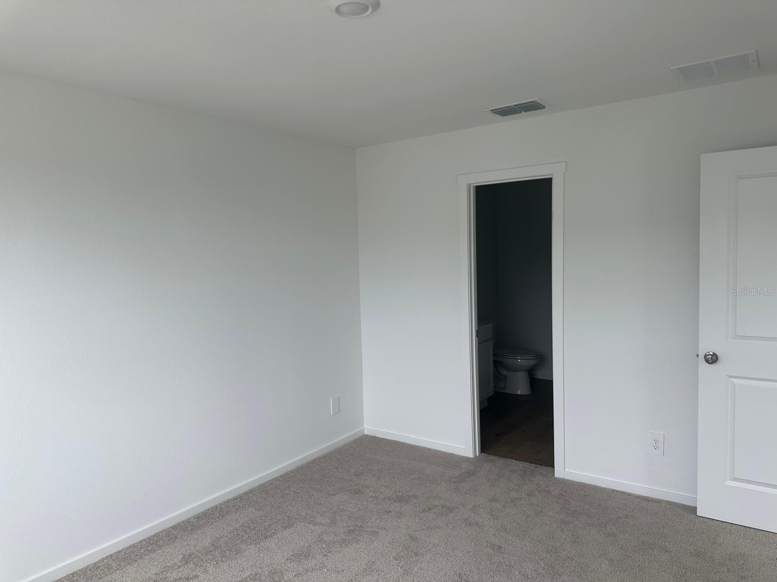 2416 Bevel Ln Property Photo 19
