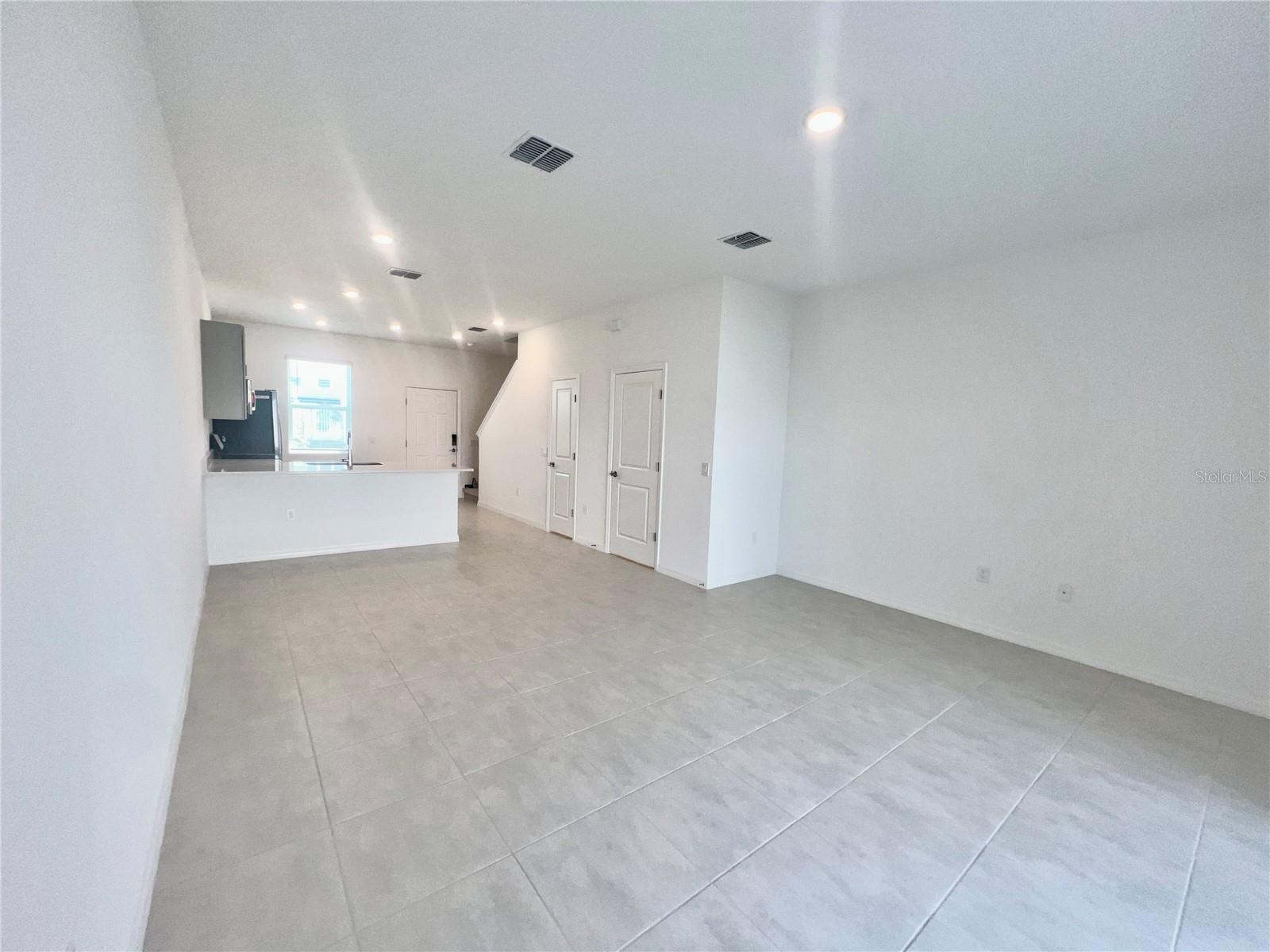 3200 Skyline Loop Property Photo 14