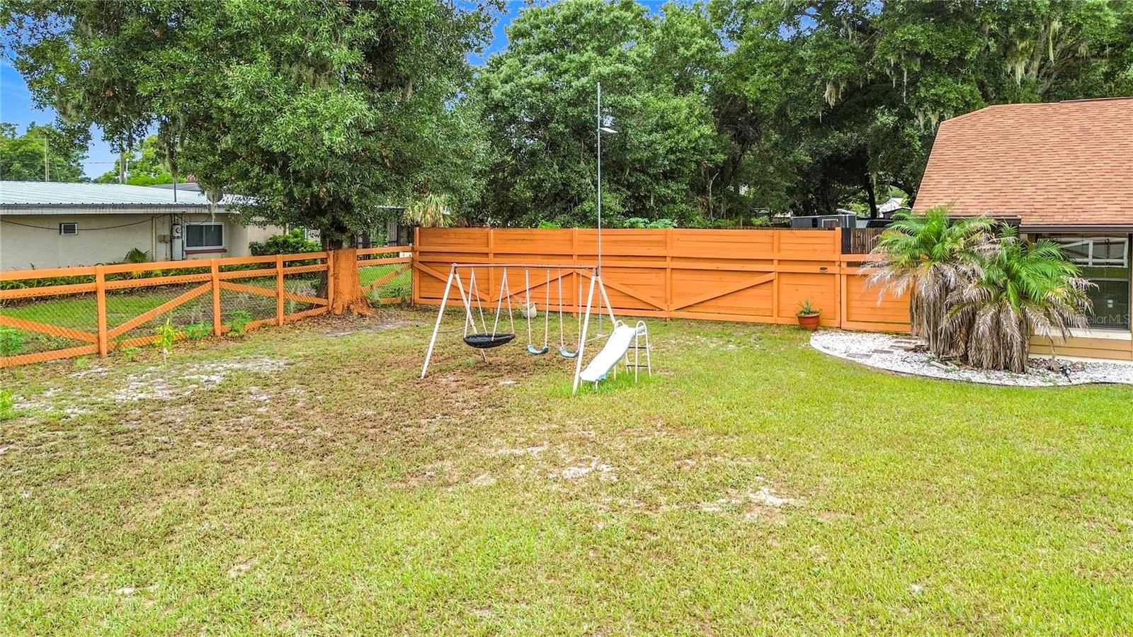 634 Grape Ave Property Photo 10