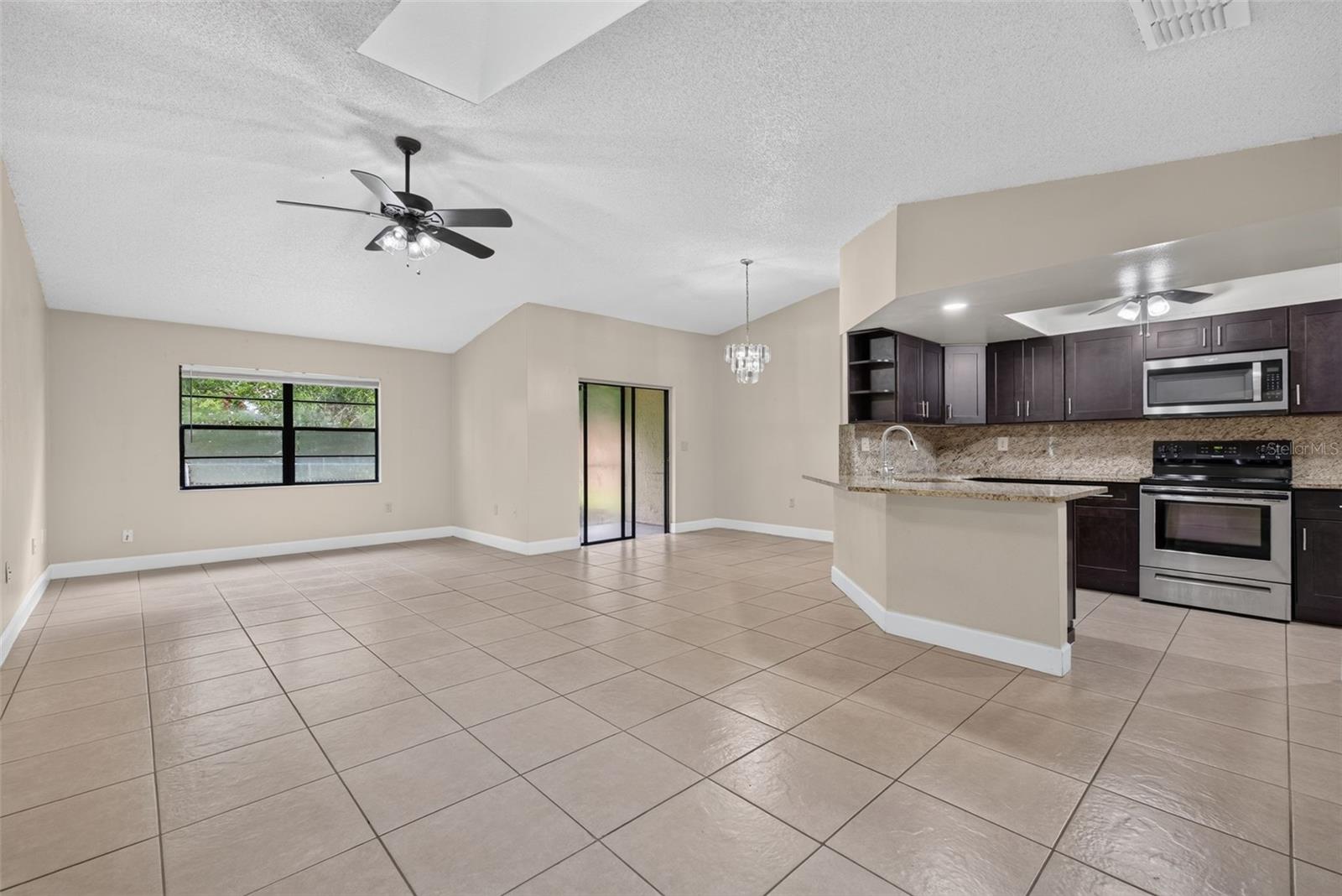 S5154806 Property Photo 6