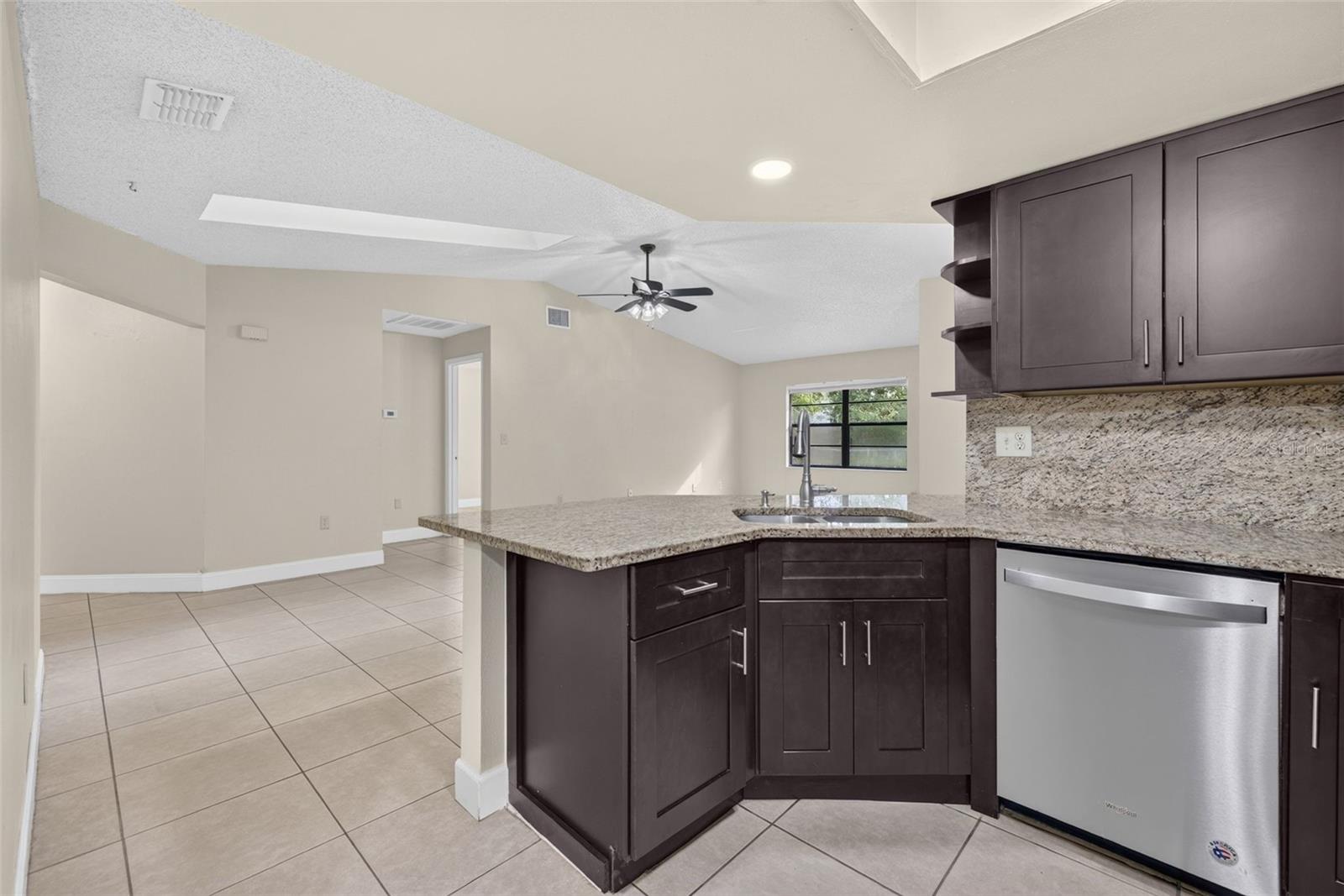 S5154806 Property Photo 10