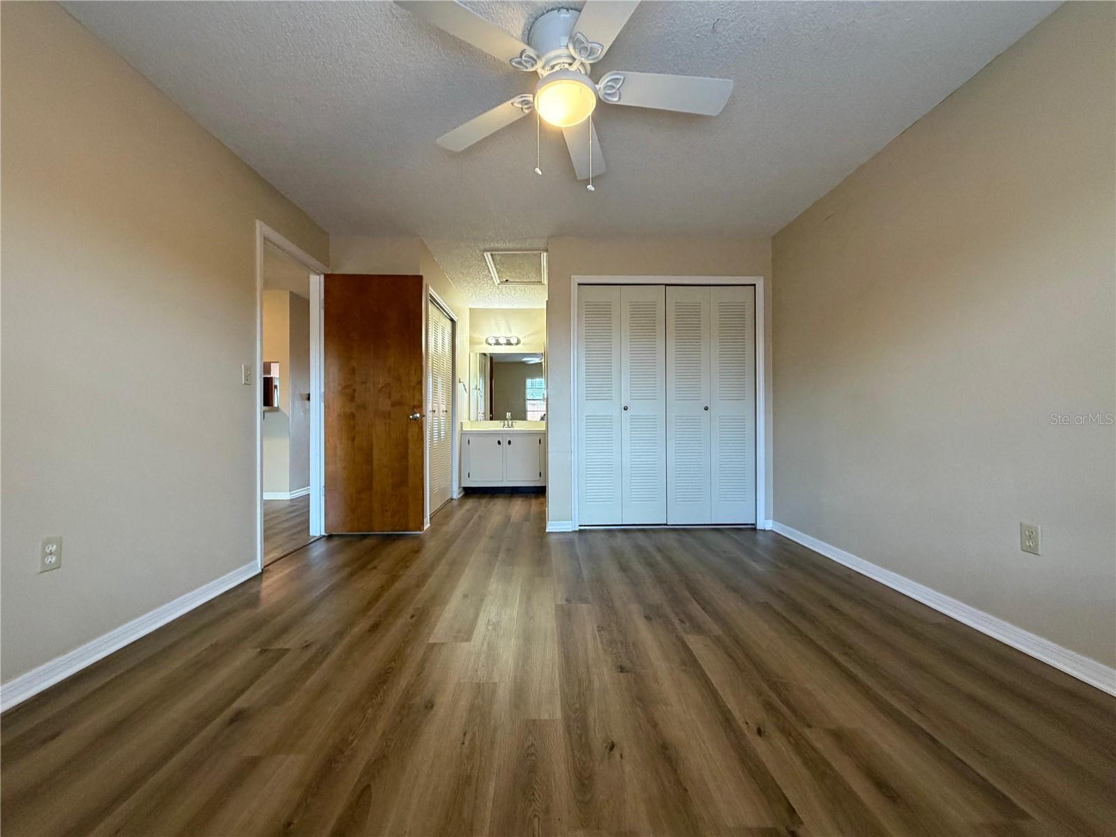 2341 Aruba Ct Property Photo 13