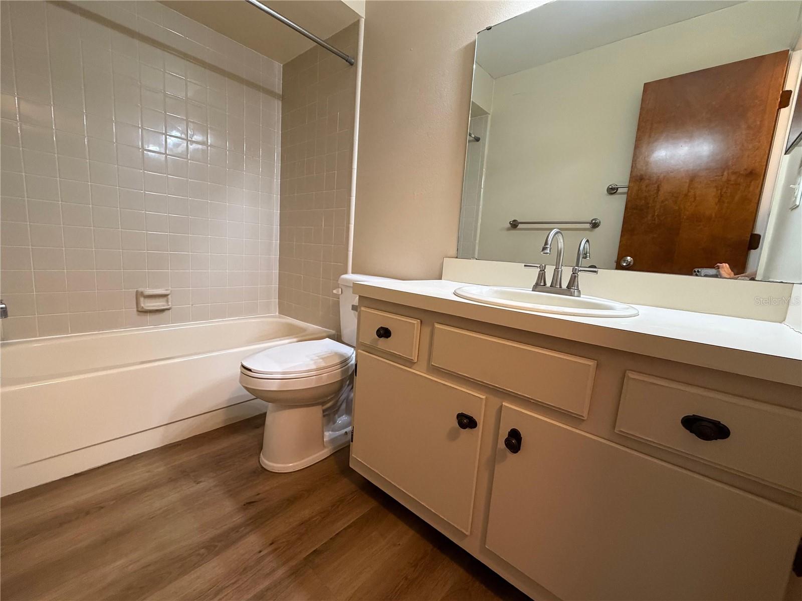 2341 Aruba Ct Property Photo 17