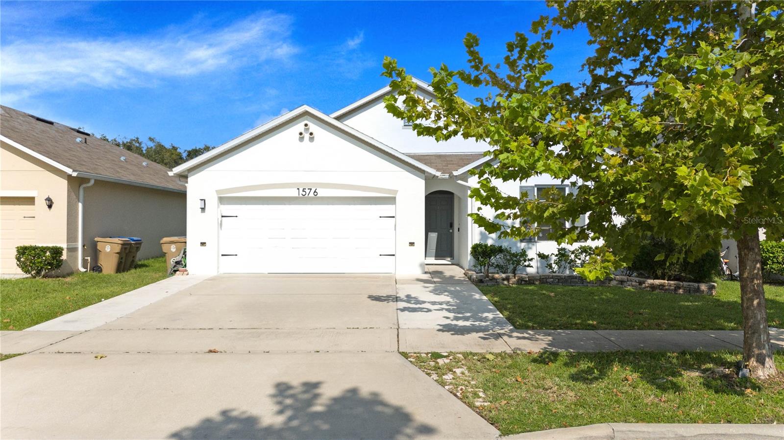 1576 Diamond Loop Dr Property Photo 1